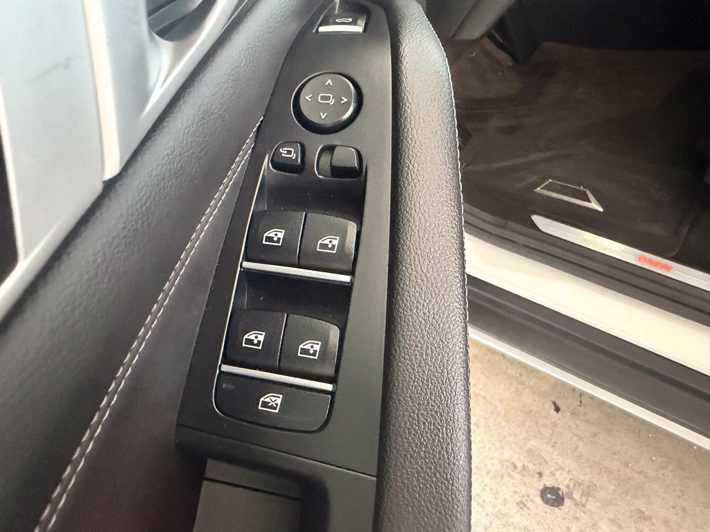 Used 2019 BMW X5 xDrive40i w/ Convenience Package AWD/4WD image 45