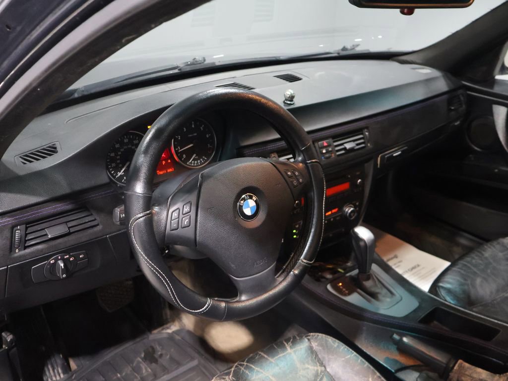 Used 2006 BMW 330i Sedan image 20