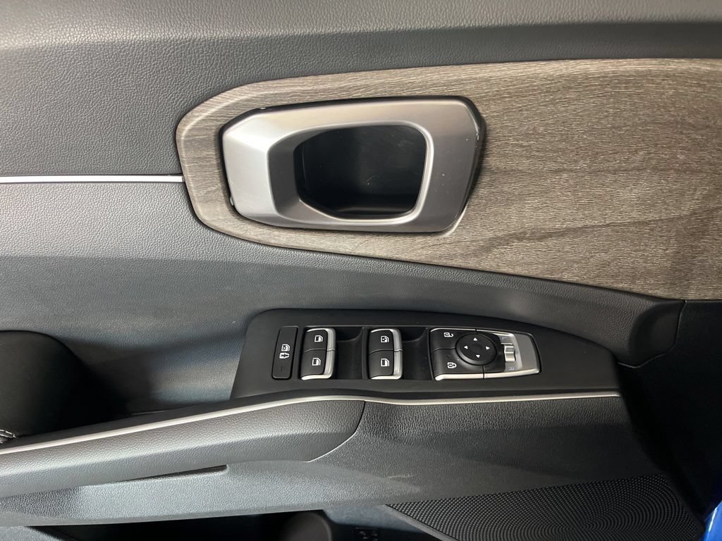 Used 2023 Kia Sorento EX w/ Panoramic Sunroof Package FWD image 52