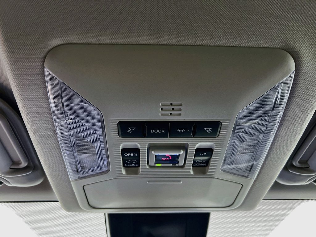 Used 2025 Toyota RAV4 XLE Premium FWD image 18