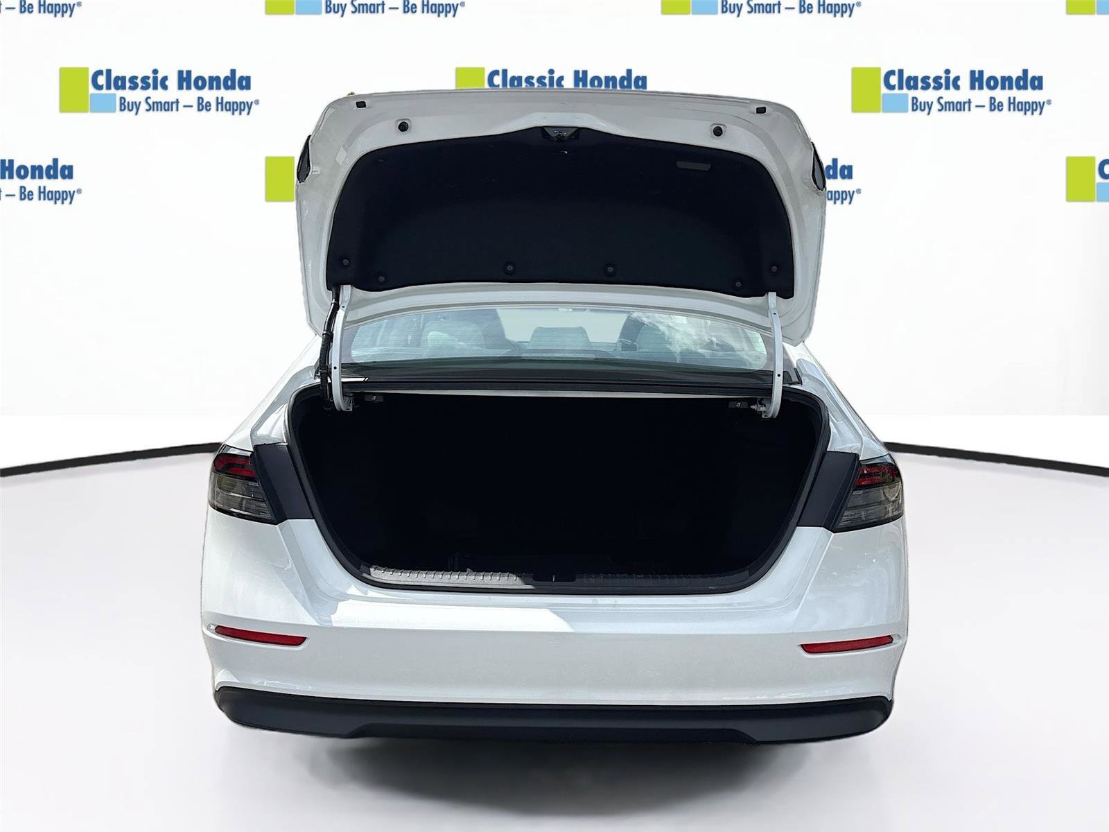 Certified 2023 Honda Accord EX image 29