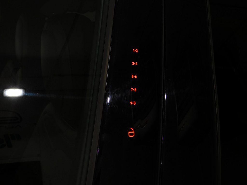 Used 2025 Lincoln Aviator Reserve w/ Equipment Group 201A image 30