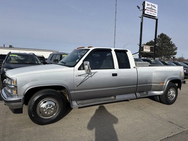 Used 1995 Chevrolet Silverado 3500 2WD Extended Cab image 2