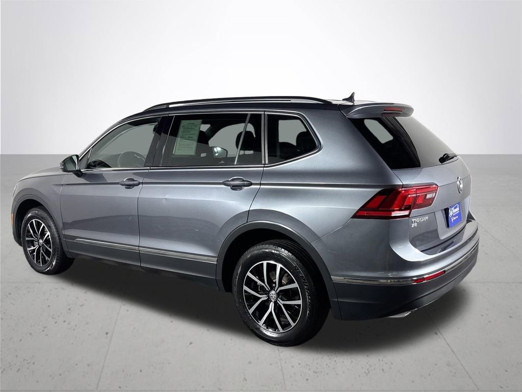 Certified 2021 Volkswagen Tiguan SE image 9