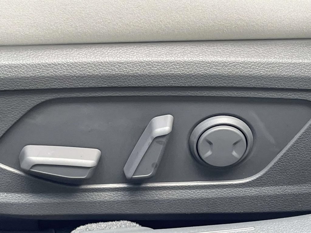 New 2026 Hyundai Sonata SEL FWD image 17