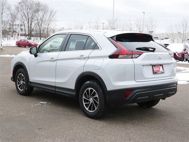 Used 2025 Mitsubishi Eclipse Cross ES image 5