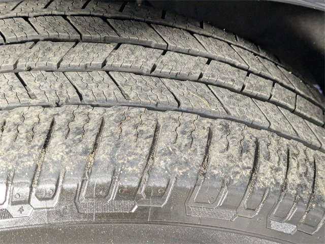 Used 2023 Cadillac Escalade ESV Sport Platinum w/ LPO, ONYX Package image 9