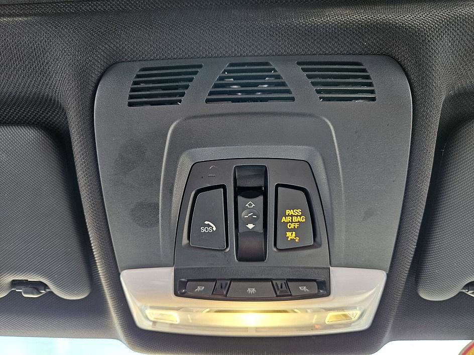 Used 2019 BMW 430i xDrive Coupe w/ Convenience Package image 22