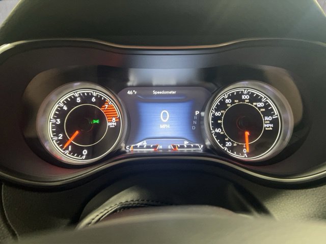 Used 2020 Jeep Cherokee Trailhawk w/ Cold Weather Group AWD/4WD image 19