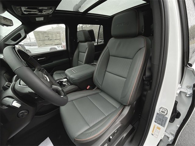 New 2026 GMC Yukon AT4 w/ AT4 Premium Plus Package image 20