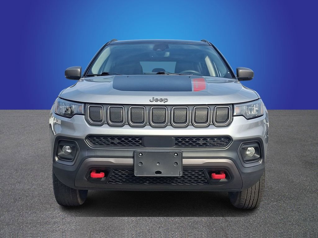 Used 2022 Jeep Compass Trailhawk image 2