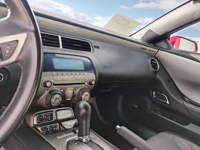 Used 2011 Chevrolet Camaro SS image 13