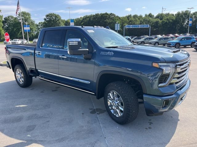 New 2026 Chevrolet Silverado 2500 High Country w/ Technology Package AWD/4WD image 13