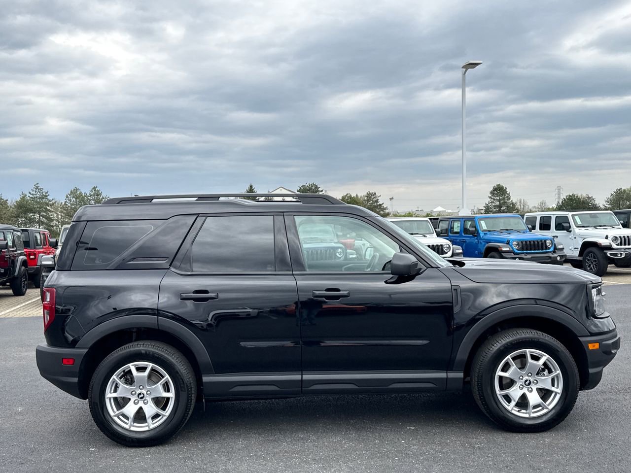 Used 2023 Ford Bronco Sport image 2