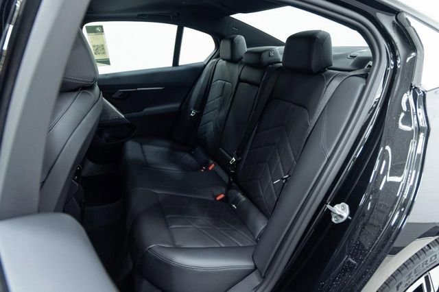 Used 2026 BMW 530i xDrive image 25