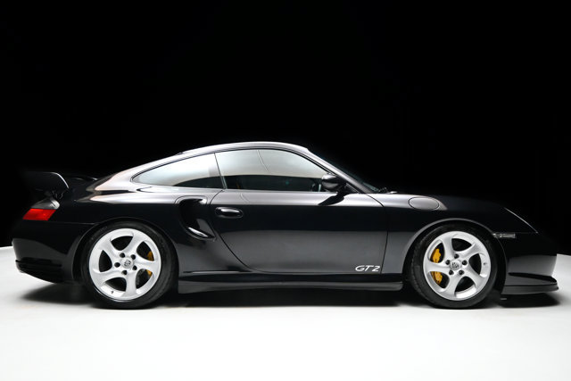 Used 2003 Porsche 911 GT2 RWD image 26