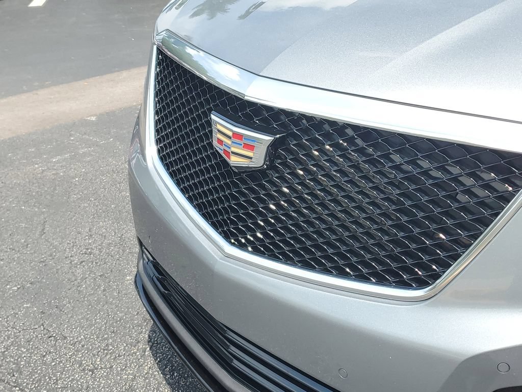 Certified 2023 Cadillac XT5 Sportv w/ Technology Package AWD/4WD image 9