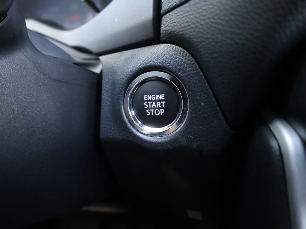 Used 2024 Toyota RAV4 XLE image 32