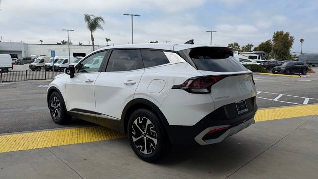Used 2024 Kia Sportage EX FWD image 12