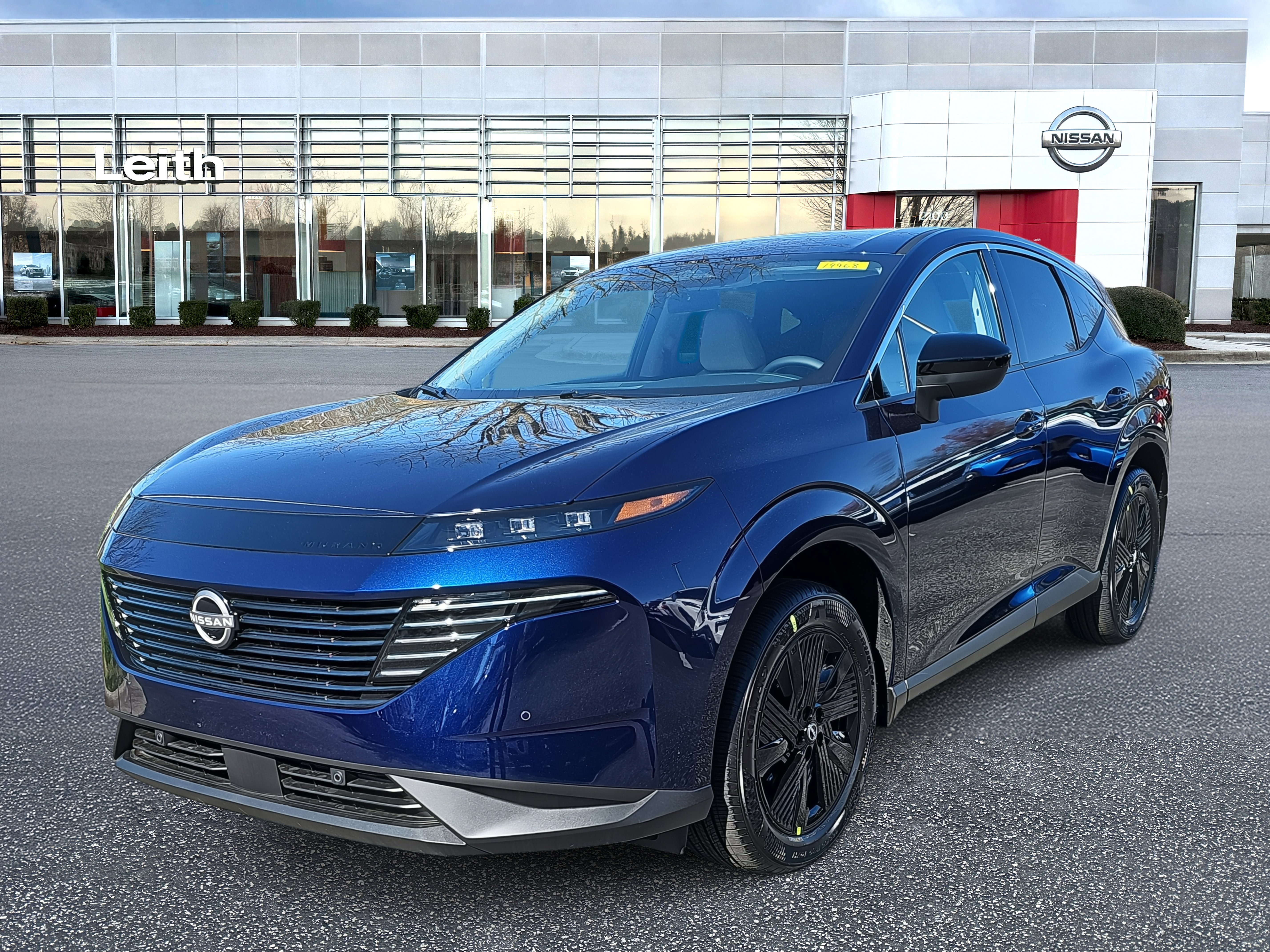 New 2025 Nissan Murano SV image 1