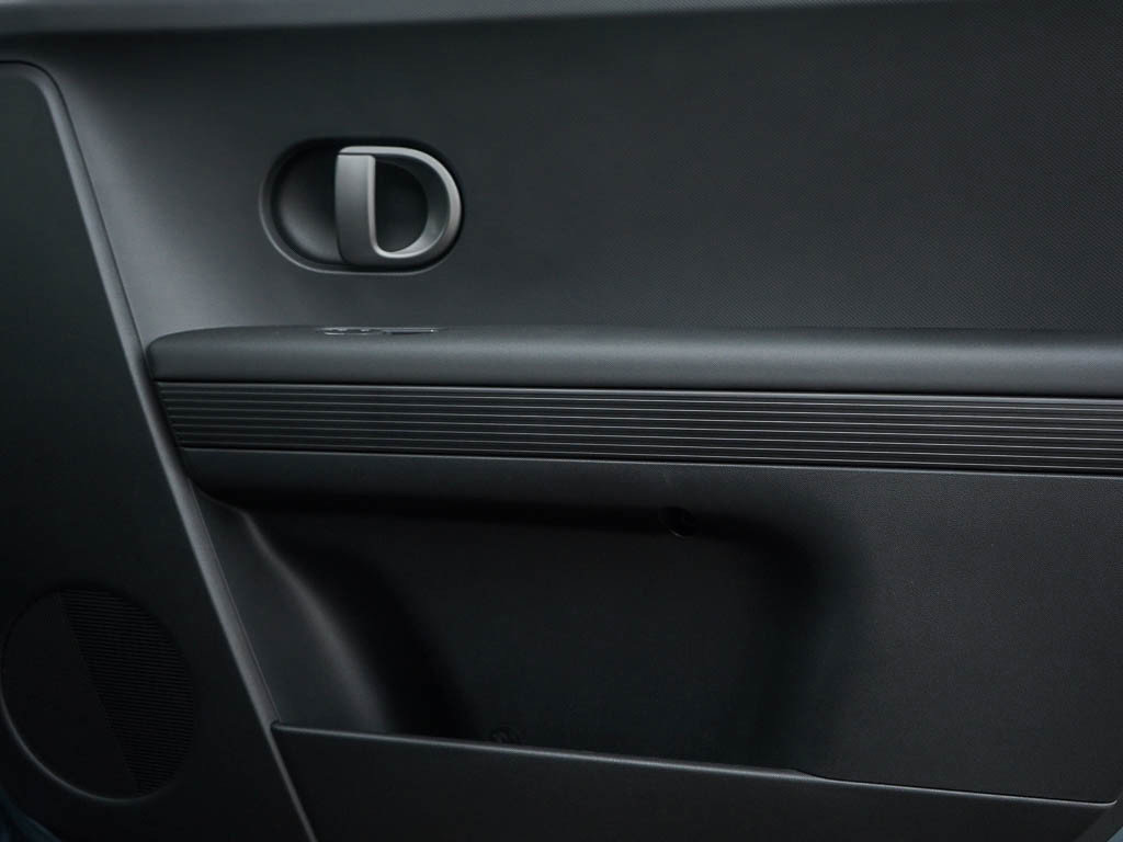 New 2026 Hyundai Ioniq 5 SEL image 10