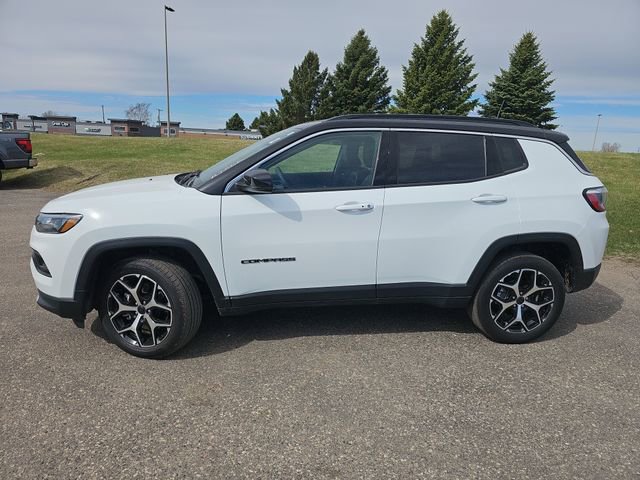 Used 2026 Jeep Compass Limited w/ Mopar All Weather Package AWD/4WD image 2