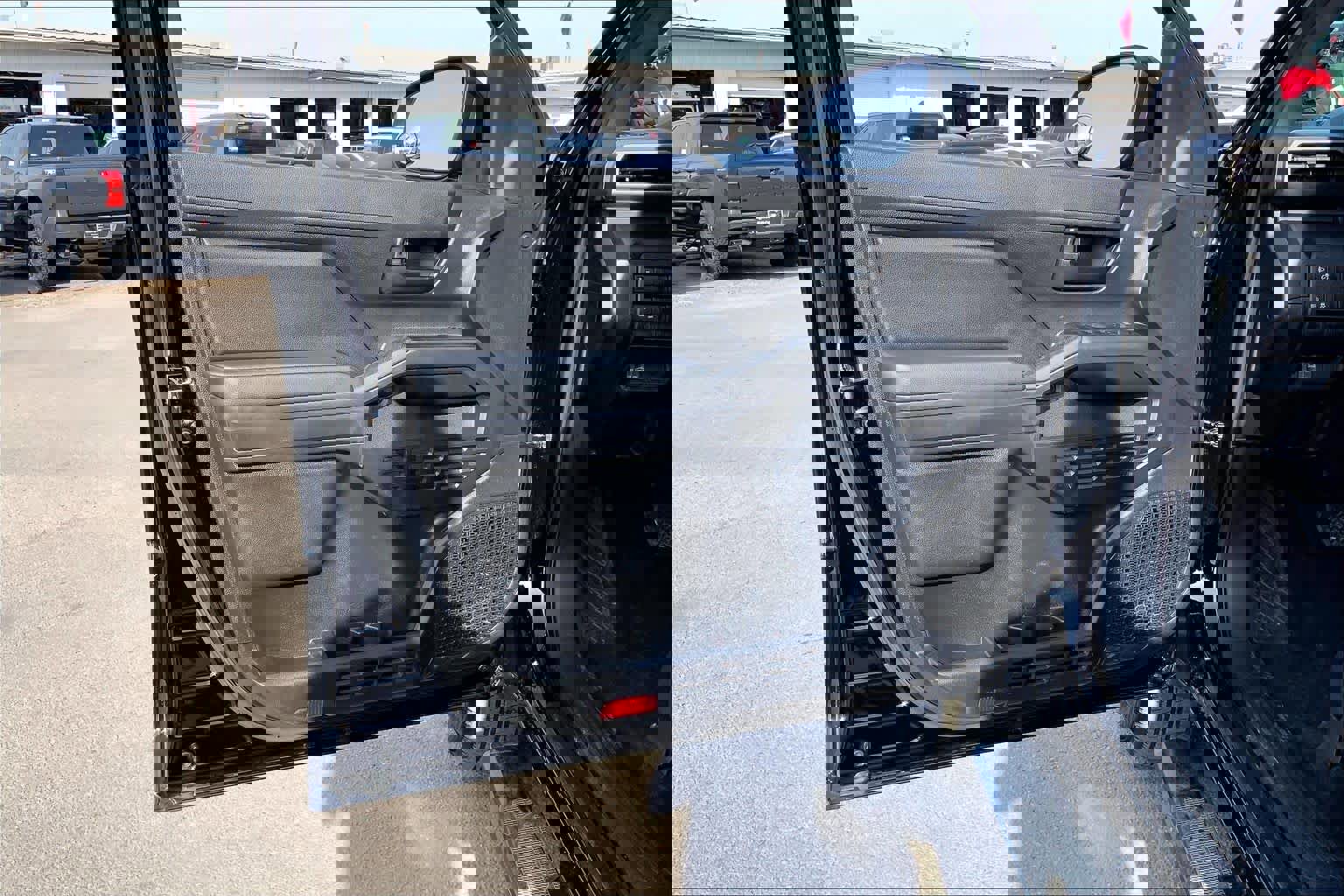 Used 2025 Toyota Tacoma SR image 19