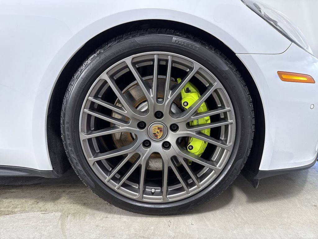 Certified 2023 Porsche Panamera 4 image 15