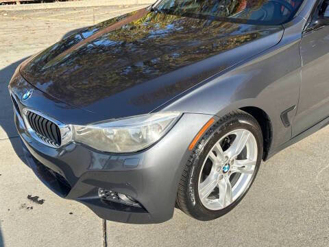 Used 2016 BMW 328i Gran Turismo xDrive AWD/4WD image 16