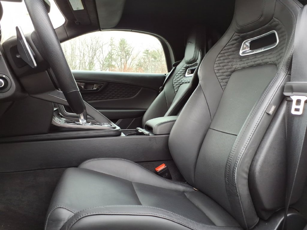 Used 2024 Jaguar F-TYPE R AWD/4WD image 16