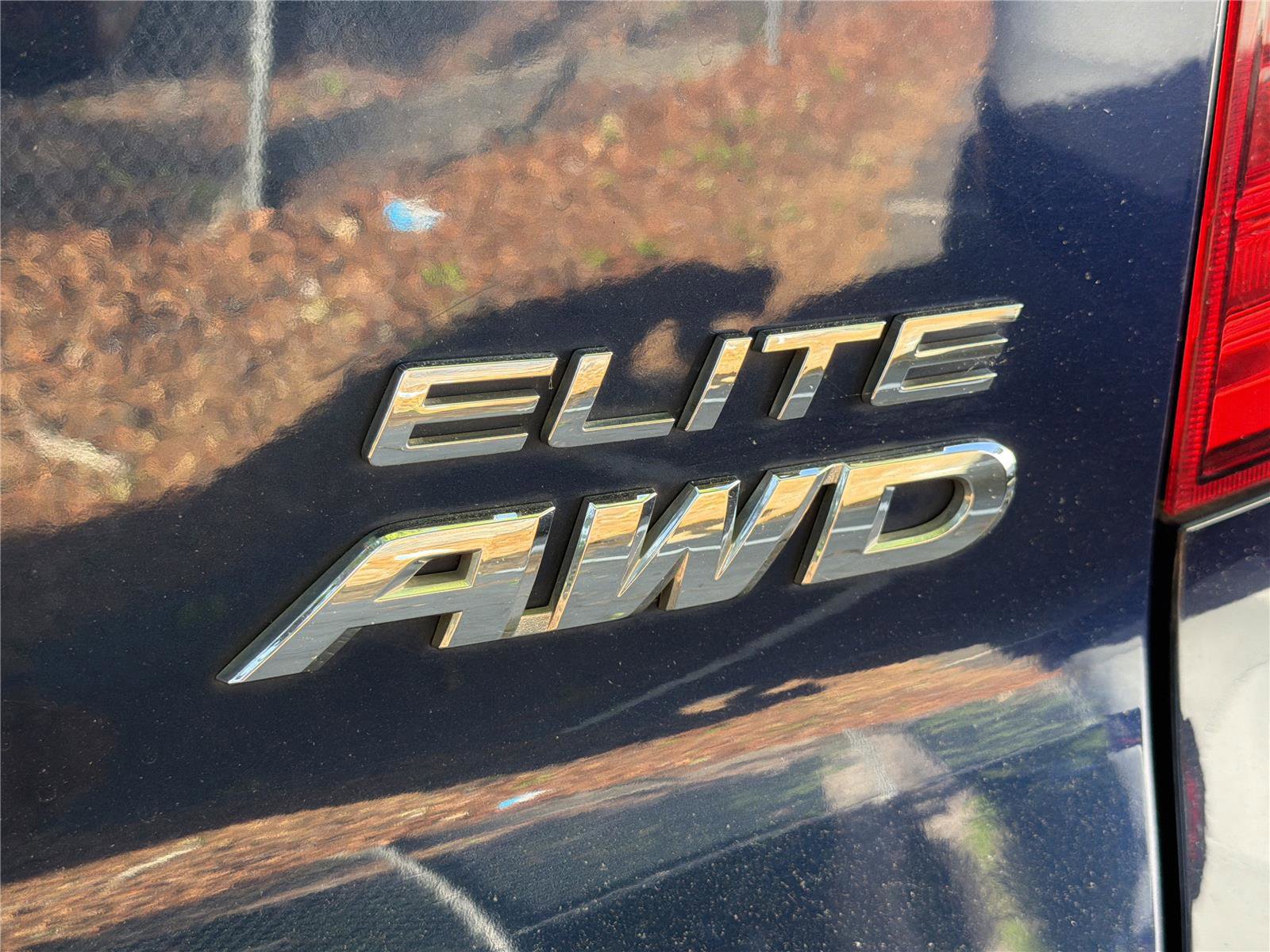 Used 2017 Honda Pilot Elite image 8