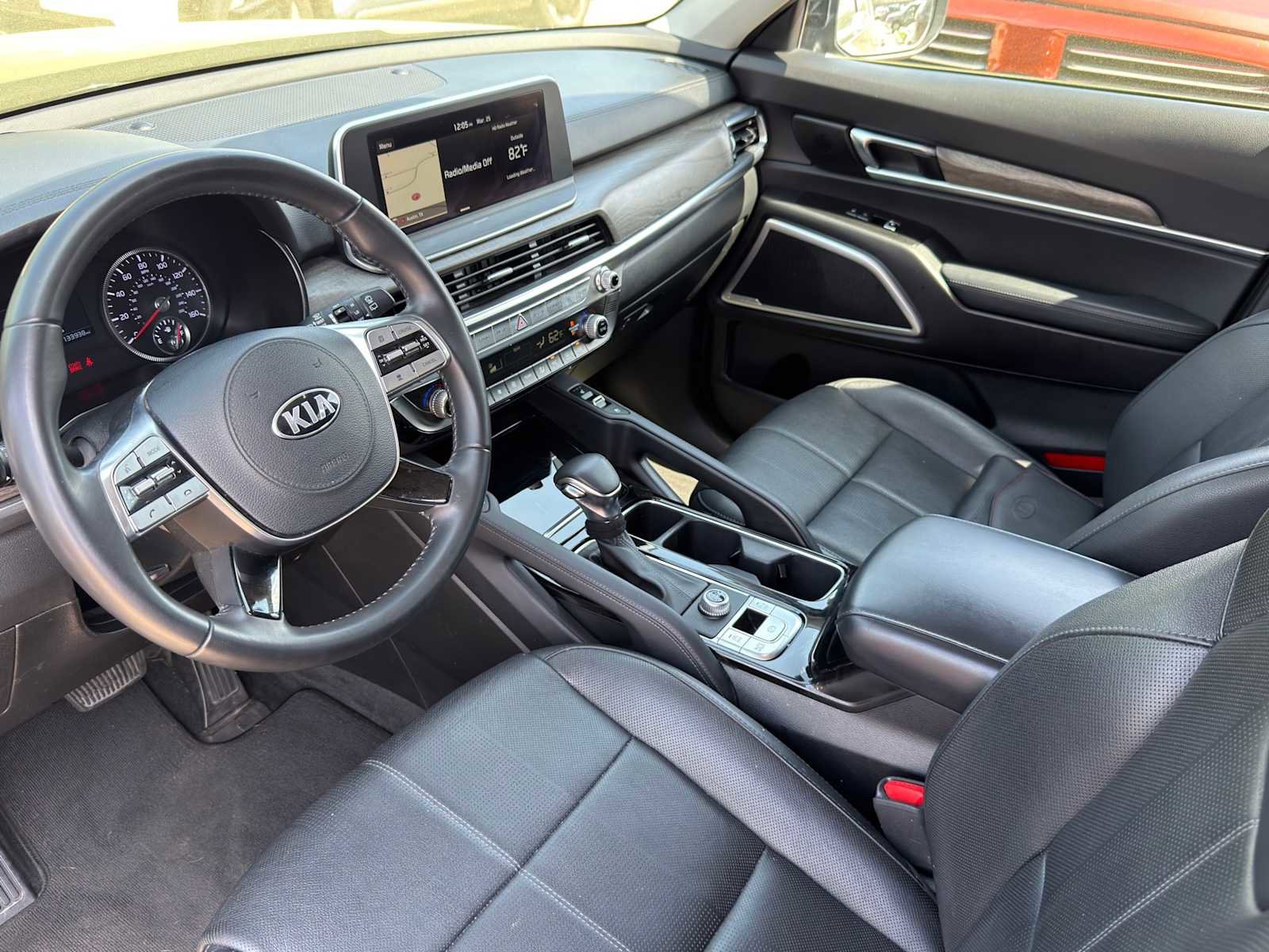 Used 2020 Kia Telluride EX image 10