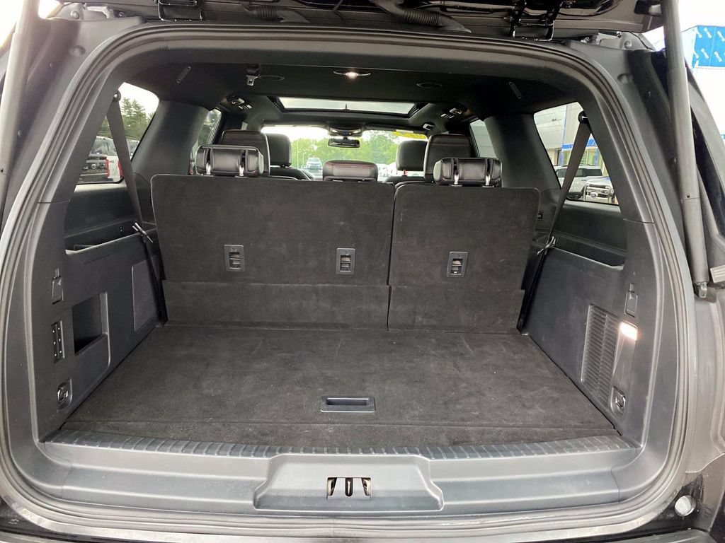 Used 2024 Ford Expedition Max Limited AWD/4WD image 6
