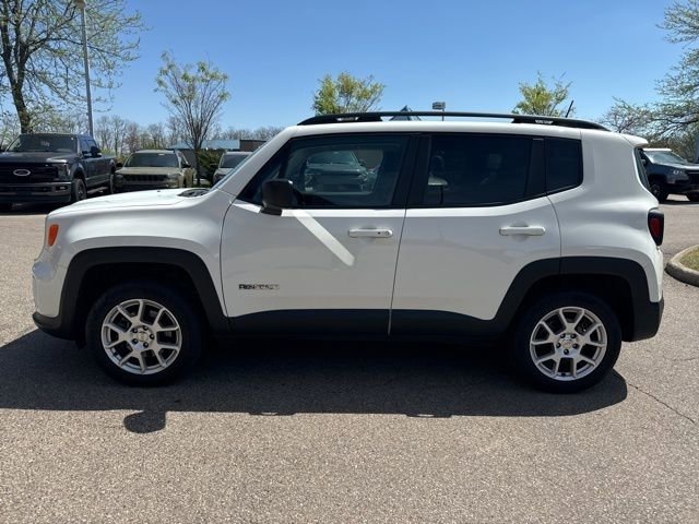 Used 2019 Jeep Renegade Sport w/ Sport Appearance Group image 2