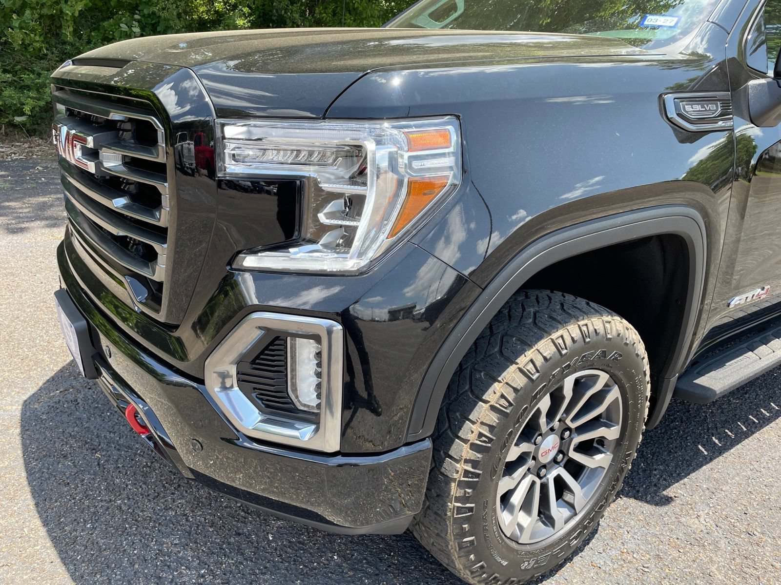 Used 2021 GMC Sierra 1500 AT4 w/ AT4 Premium Package AWD/4WD image 11