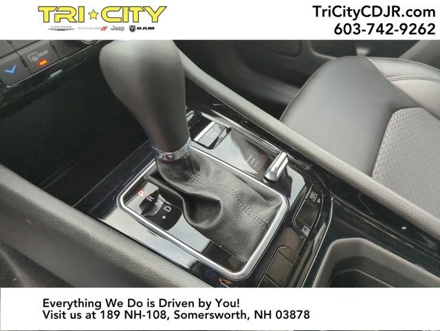 New 2026 Jeep Compass Latitude image 21