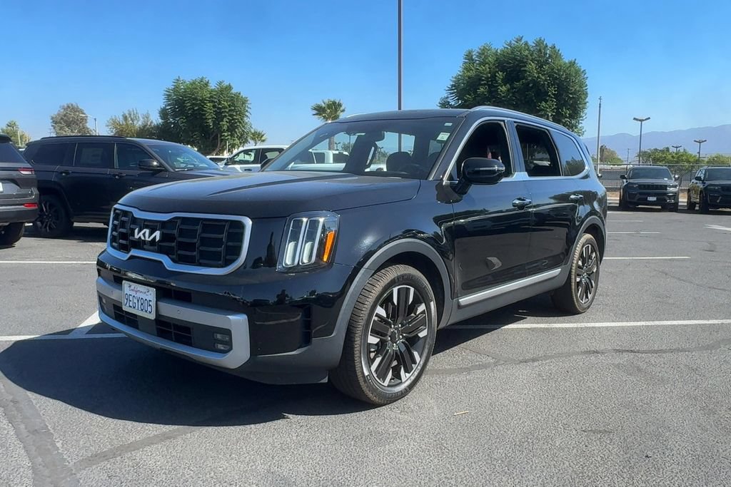 Used 2023 Kia Telluride SX FWD image 1