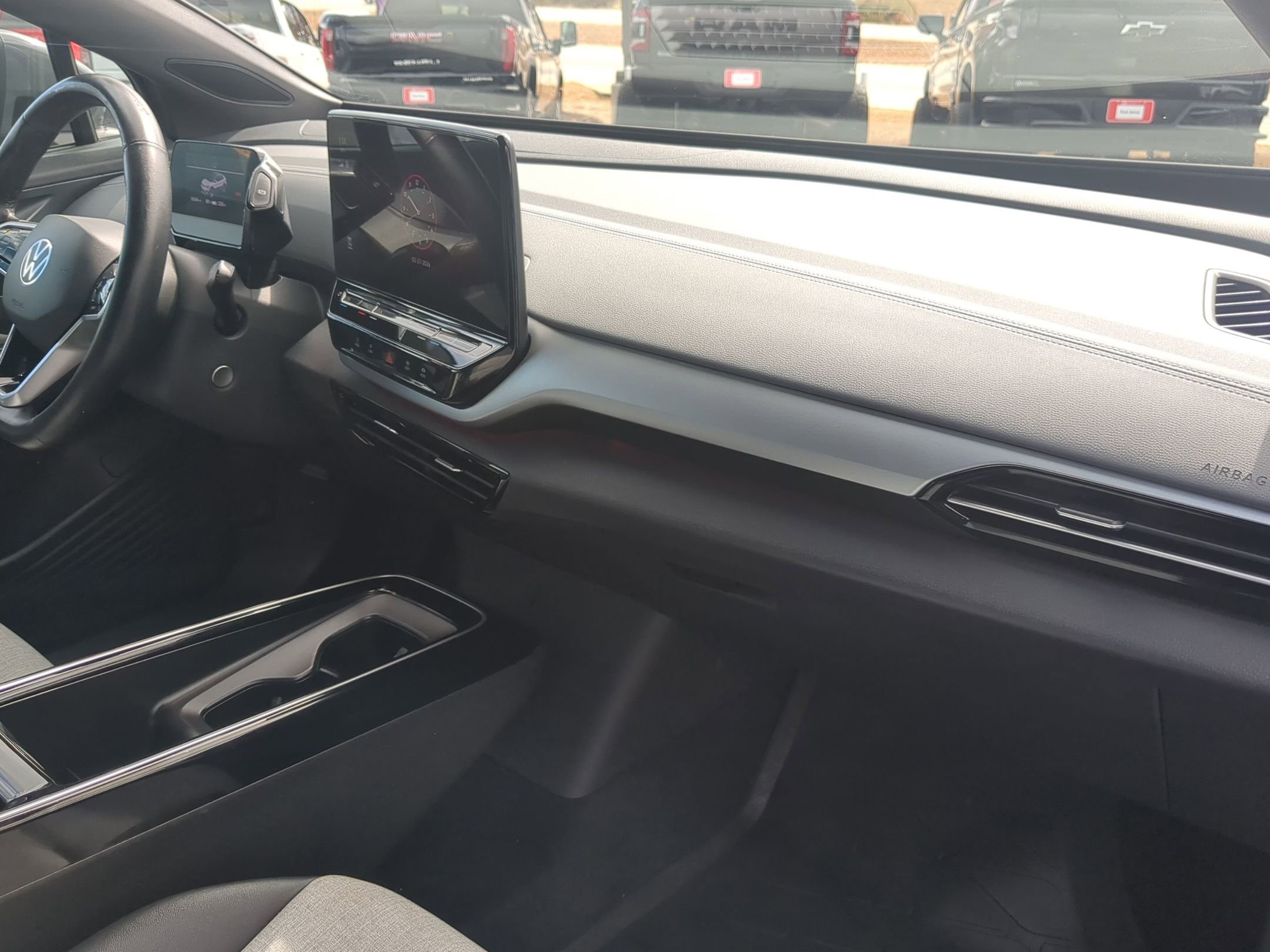 Used 2023 Volkswagen ID.4 Pro image 26