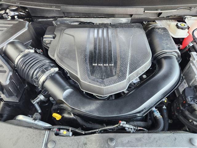 Used 2025 Chevrolet Traverse High Country FWD image 35