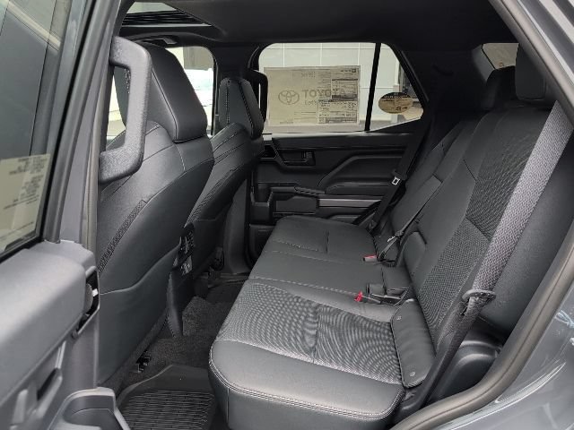 New 2026 Toyota 4Runner TRD Off-Road Premium w/ Tow Technology Package AWD/4WD image 32