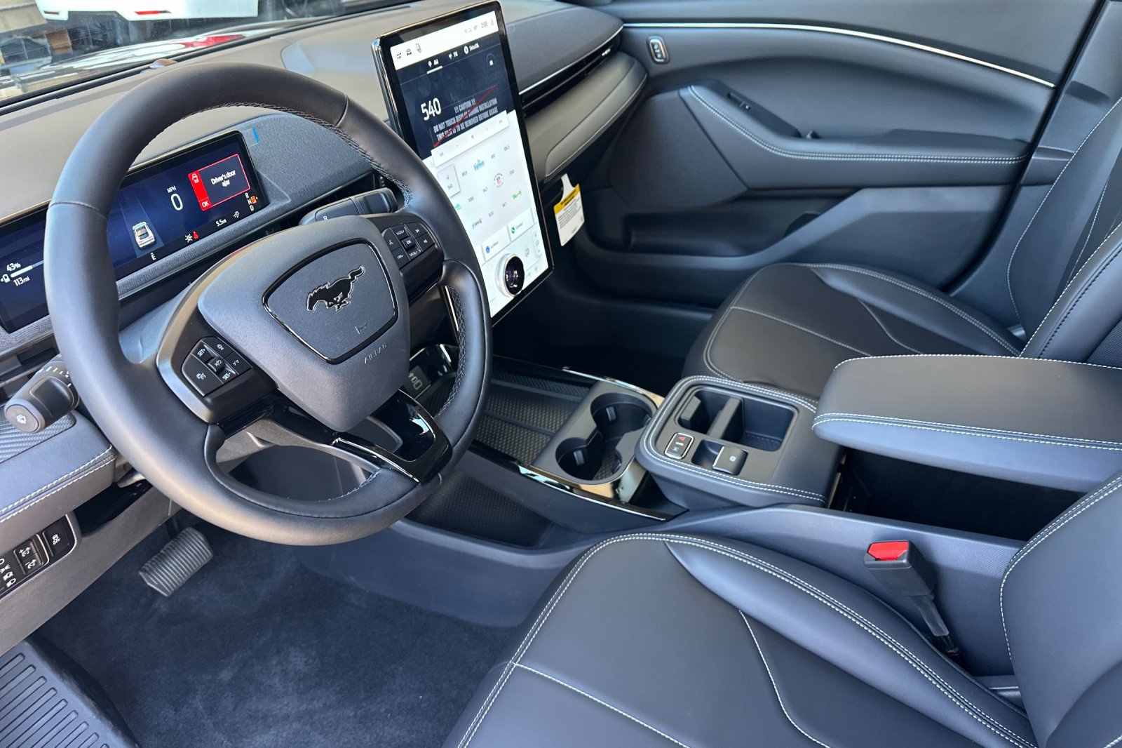 New 2026 Ford Mustang Mach-E Select w/ Interior Protection Package RWD image 9