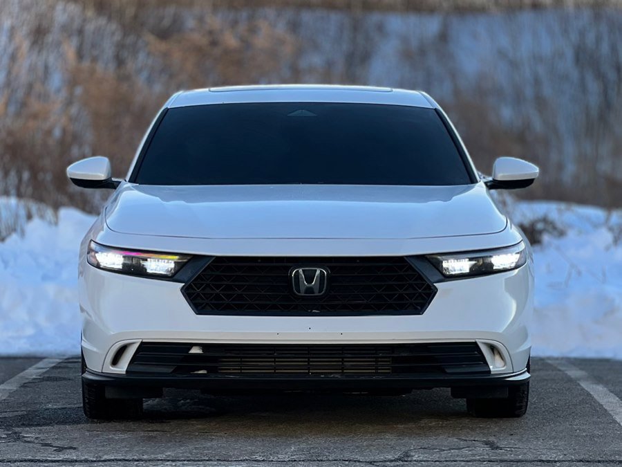 Used 2023 Honda Accord EX image 4