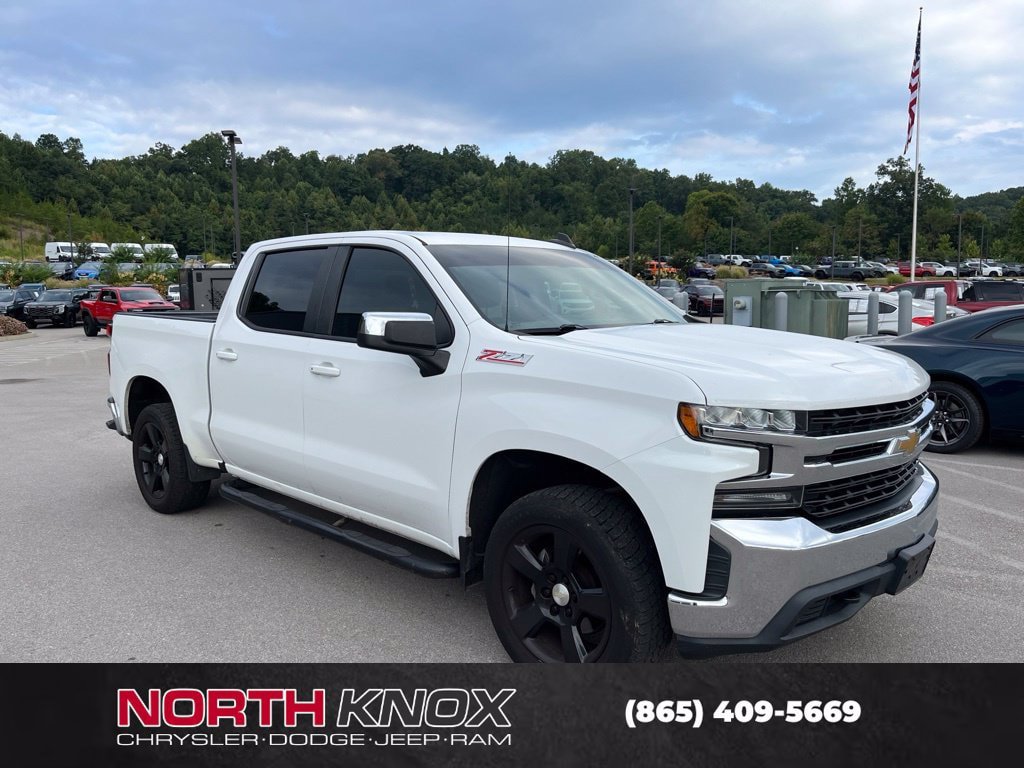 Used 2019 Chevrolet Silverado 1500 LT w/ All-Star Edition AWD/4WD image 2