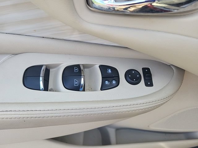 Used 2018 Nissan Murano Platinum w/ Cargo Package FWD image 30