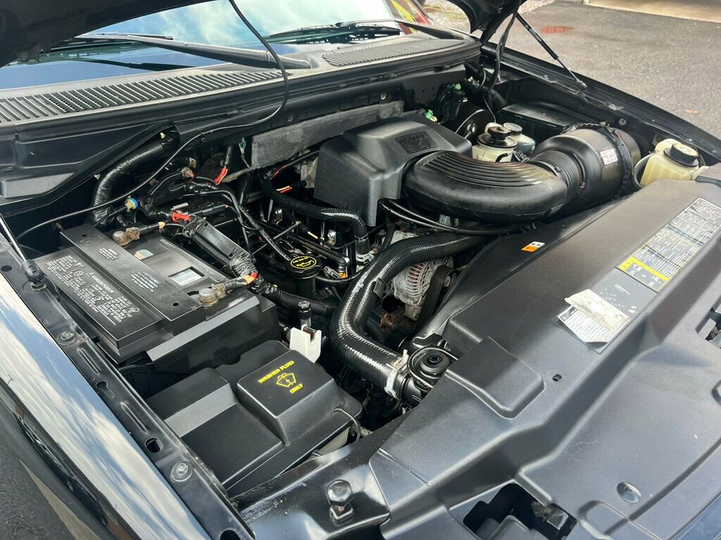 Used 2001 Ford F150 Harley-Davidson RWD image 51