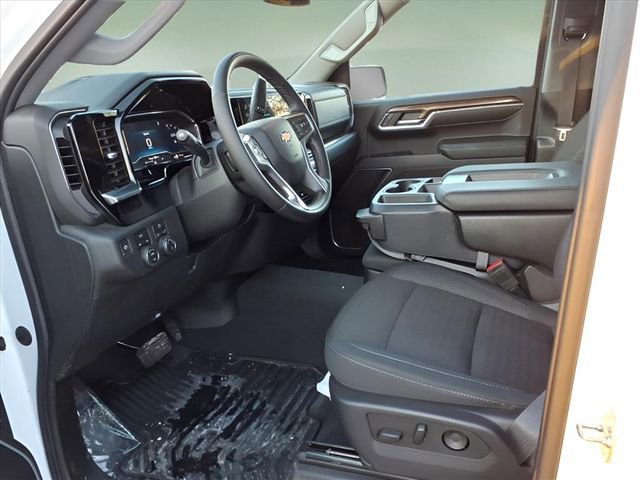 Used 2024 Chevrolet Silverado 1500 LT image 11