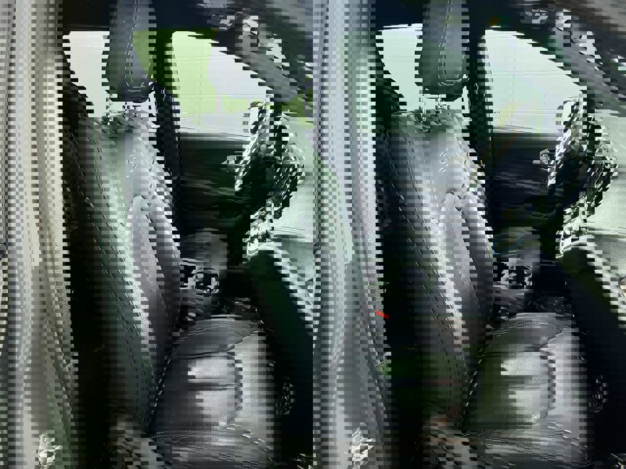 Used 2021 Chrysler Pacifica Touring-L w/ S Appearance Package image 28