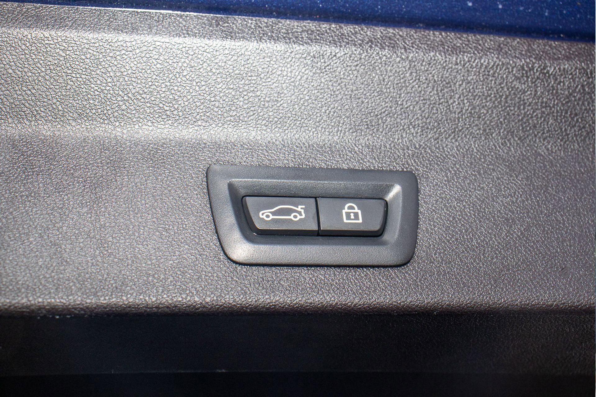 Used 2019 BMW X3 M40i w/ Premium Package image 15