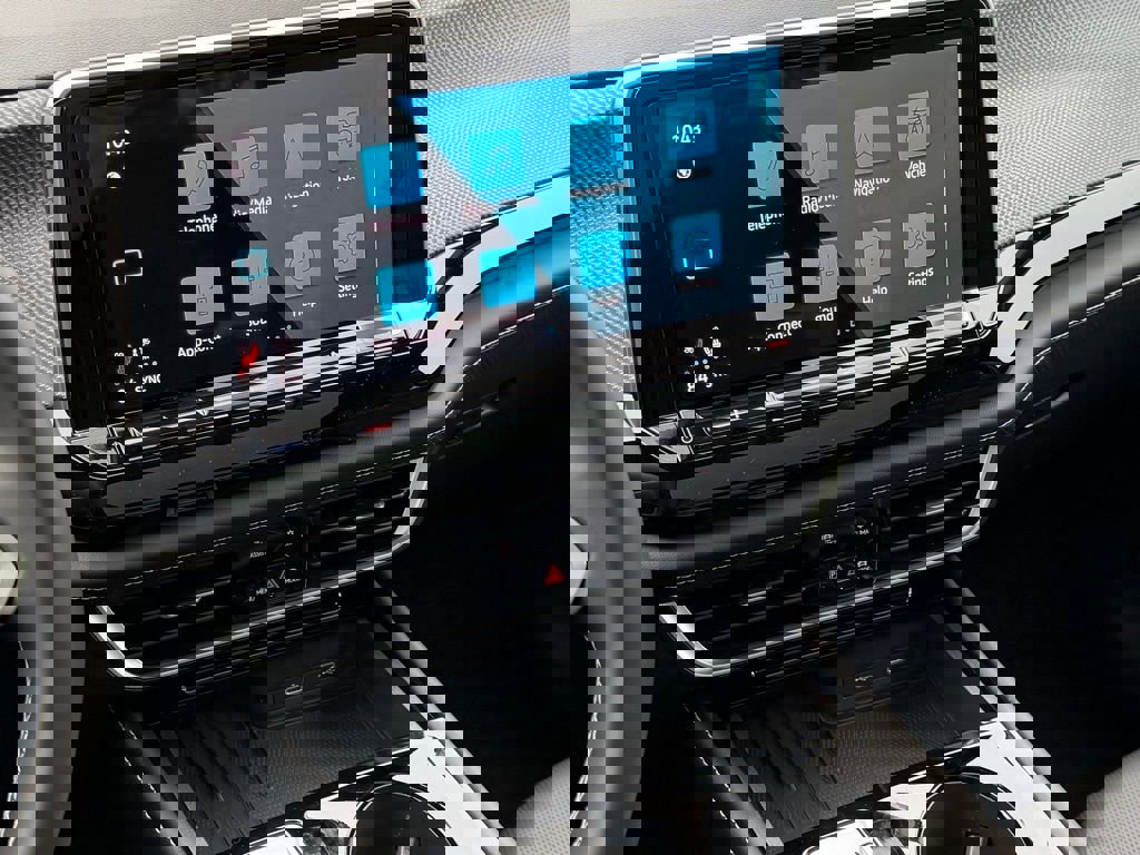 New 2026 Volkswagen Atlas Cross Sport SEL image 34