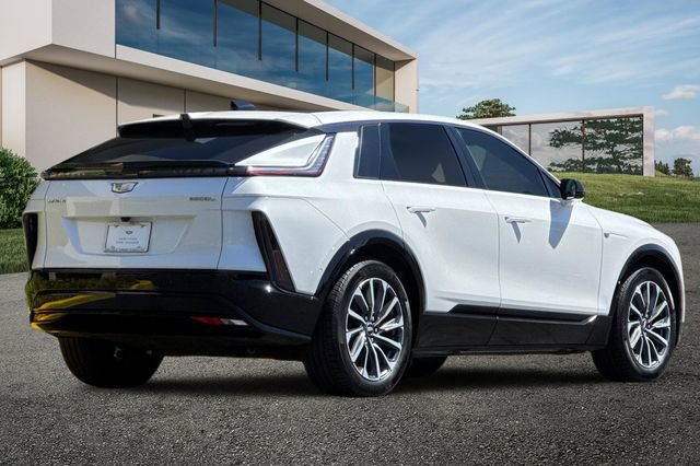 Certified 2024 Cadillac Lyriq Sport AWD/4WD image 27